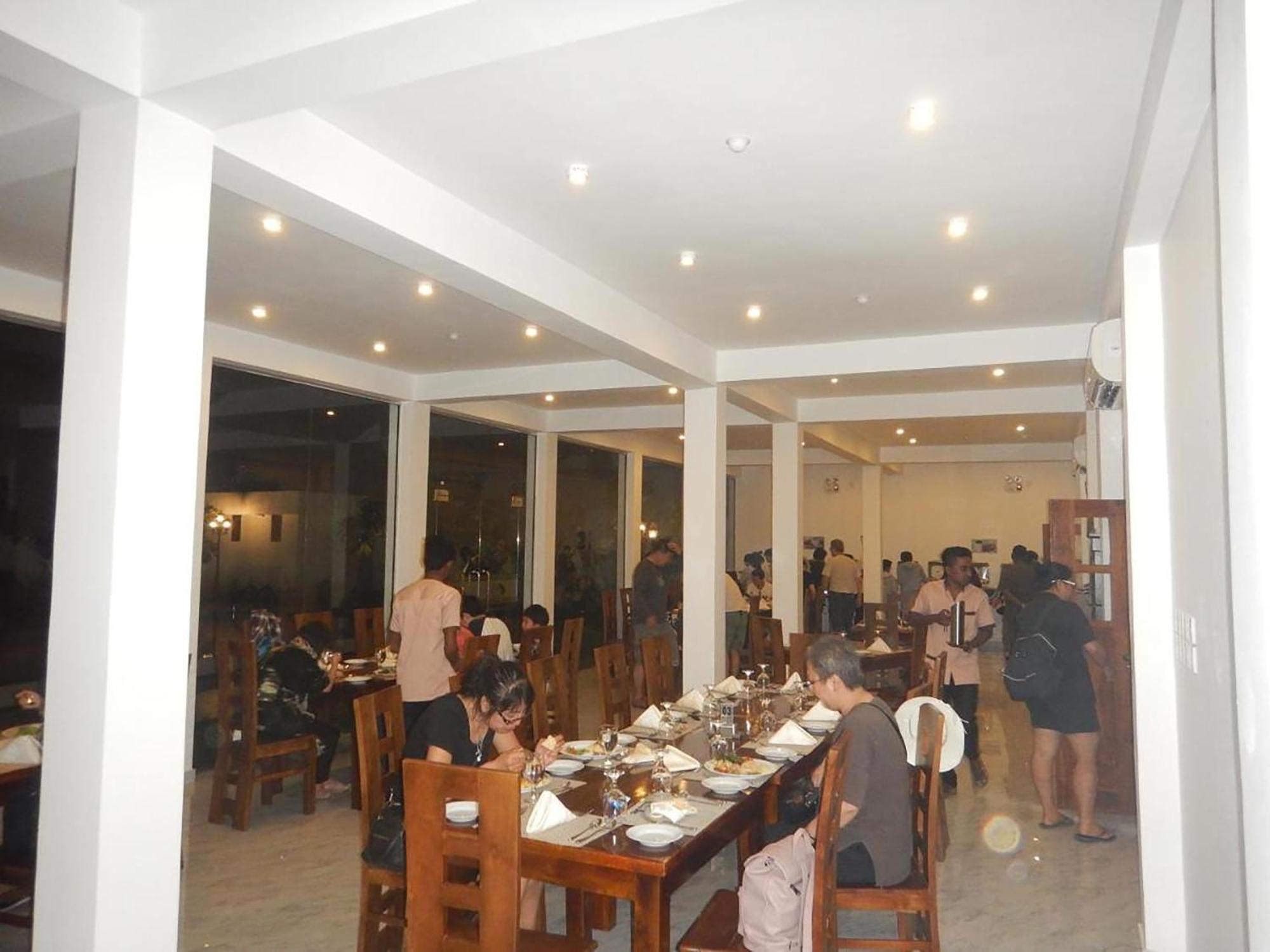Elephant Eye Hotel Tissamaharama Kültér fotó