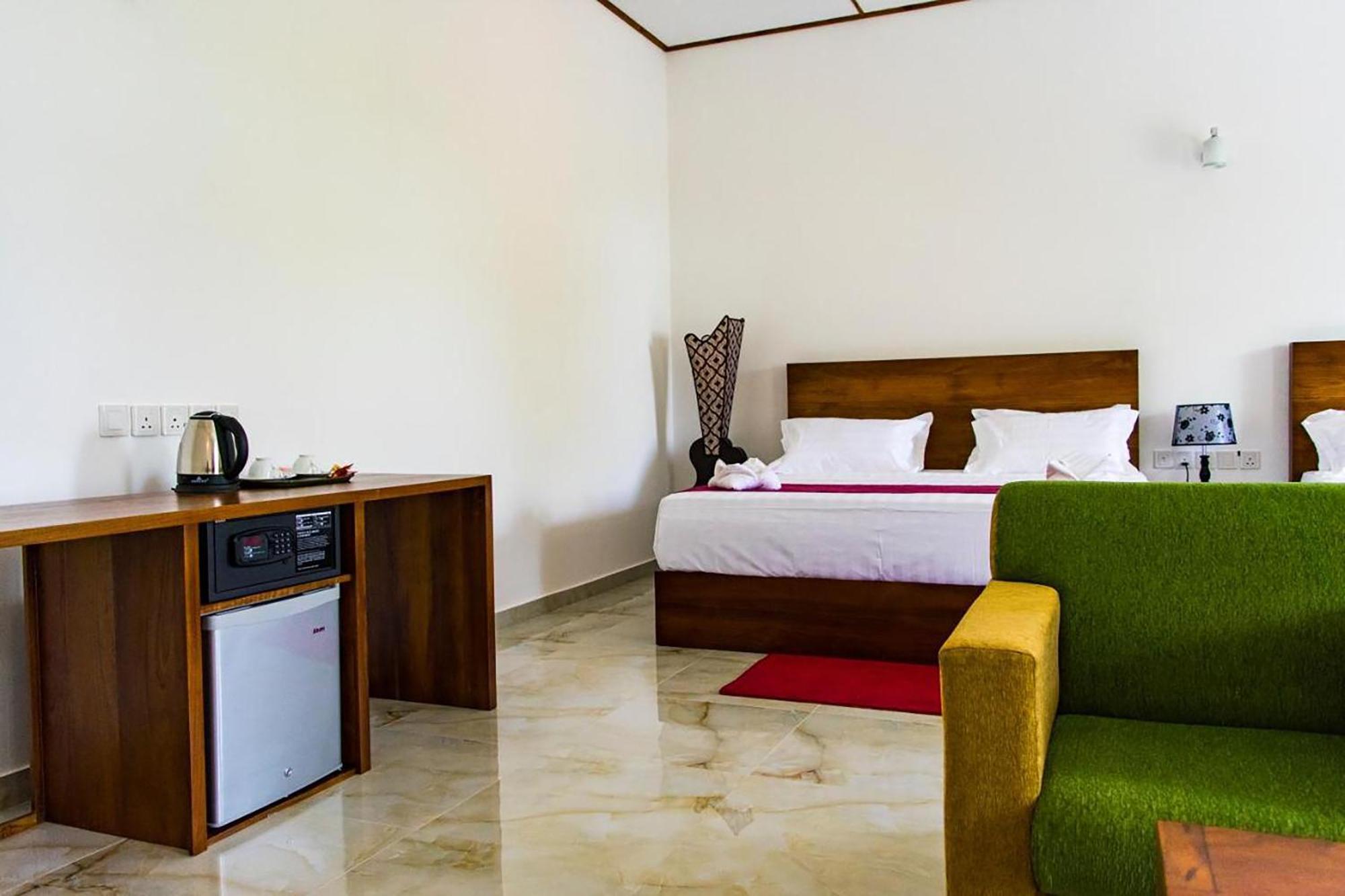 Elephant Eye Hotel Tissamaharama Kültér fotó