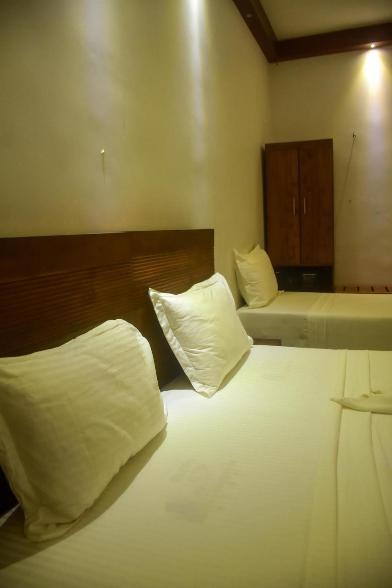 Elephant Eye Hotel Tissamaharama Kültér fotó
